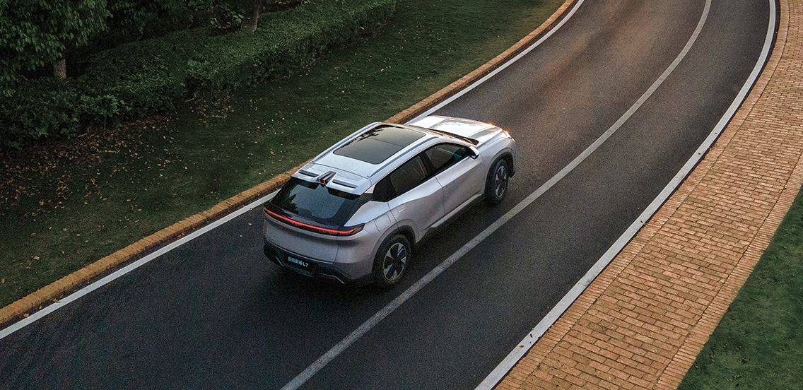 不到13萬,就能買到純電續(xù)航超過200公里的插混車?