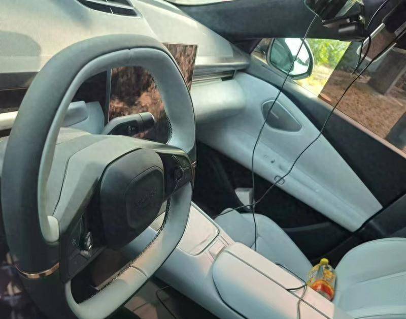 “爆料”領克ZERO內飾諜照!800V+城市NOA,下半年登場