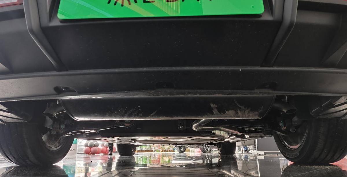 秦L DM-i:天籟雅閣帕薩特,思域雷凌卡羅拉,退退退!