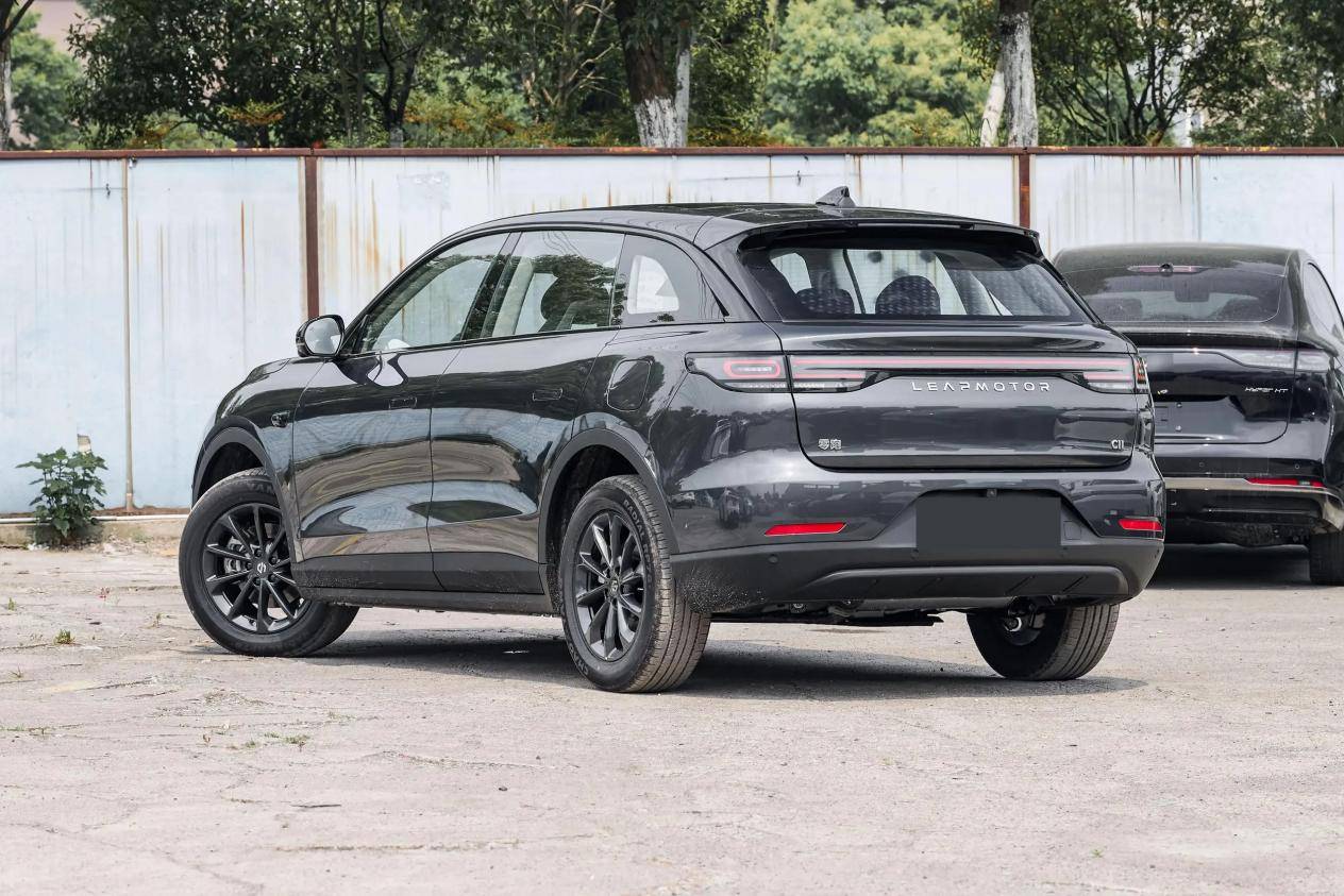 真一年兩箱油!這些混動車純電續航已達300km級,不出遠門不加油