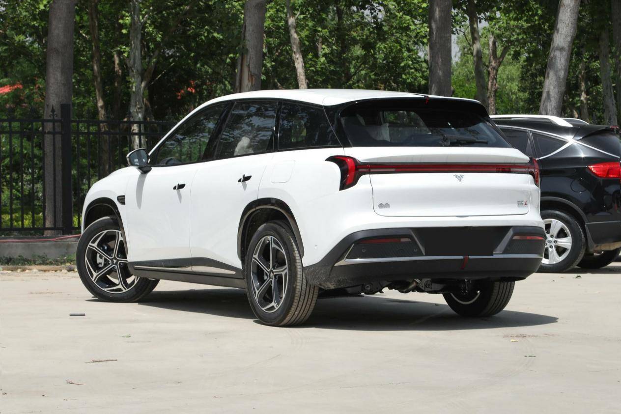 真一年兩箱油!這些混動車純電續航已達300km級,不出遠門不加油