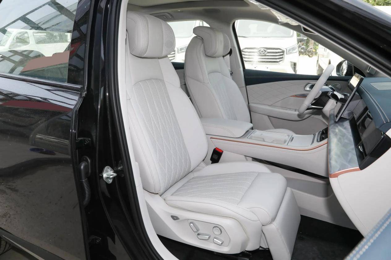 真一年兩箱油!這些混動車純電續航已達300km級,不出遠門不加油