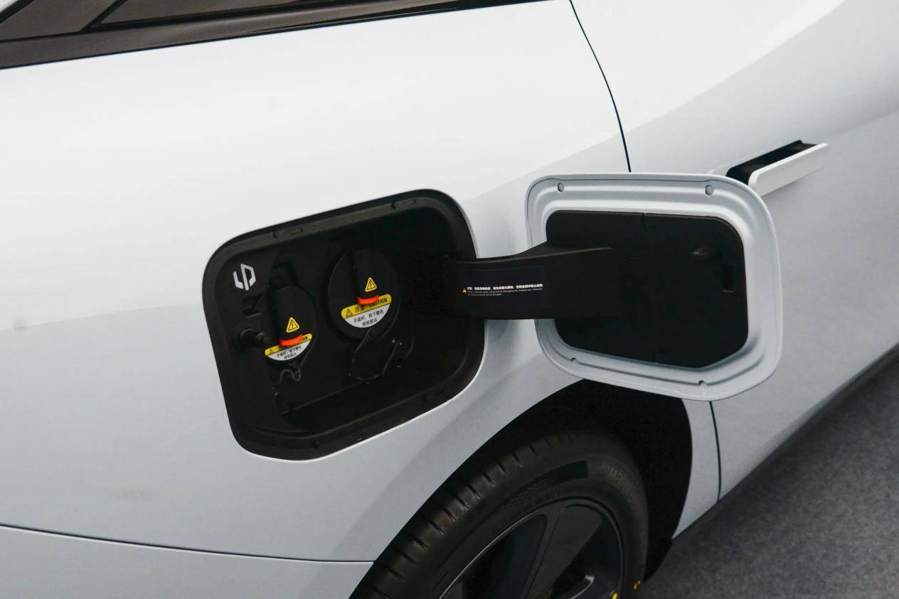 真一年兩箱油!這些混動車純電續航已達300km級,不出遠門不加油