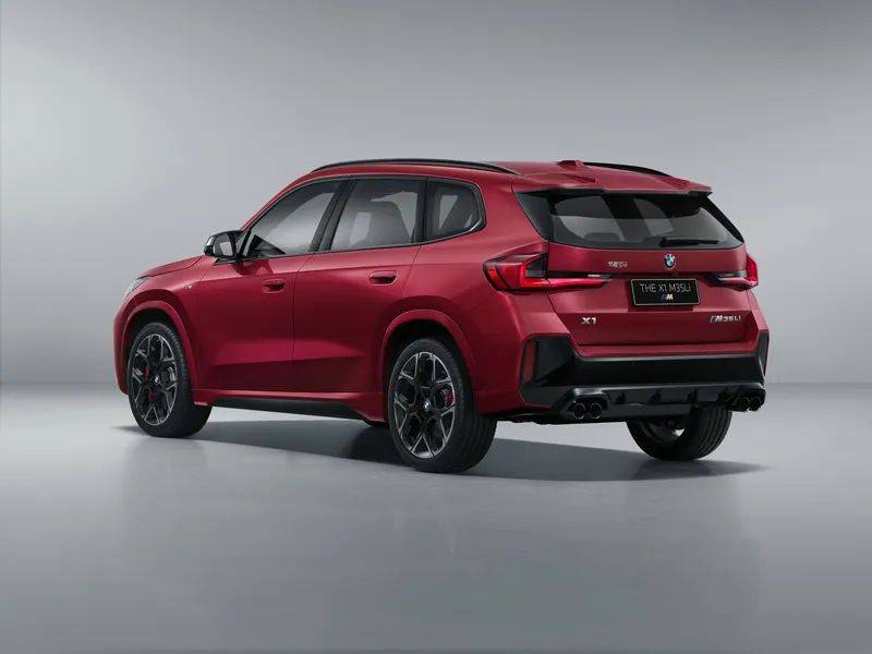 全新X1 M35Li即將全球首發(fā),寶馬首款國(guó)產(chǎn)性能車!