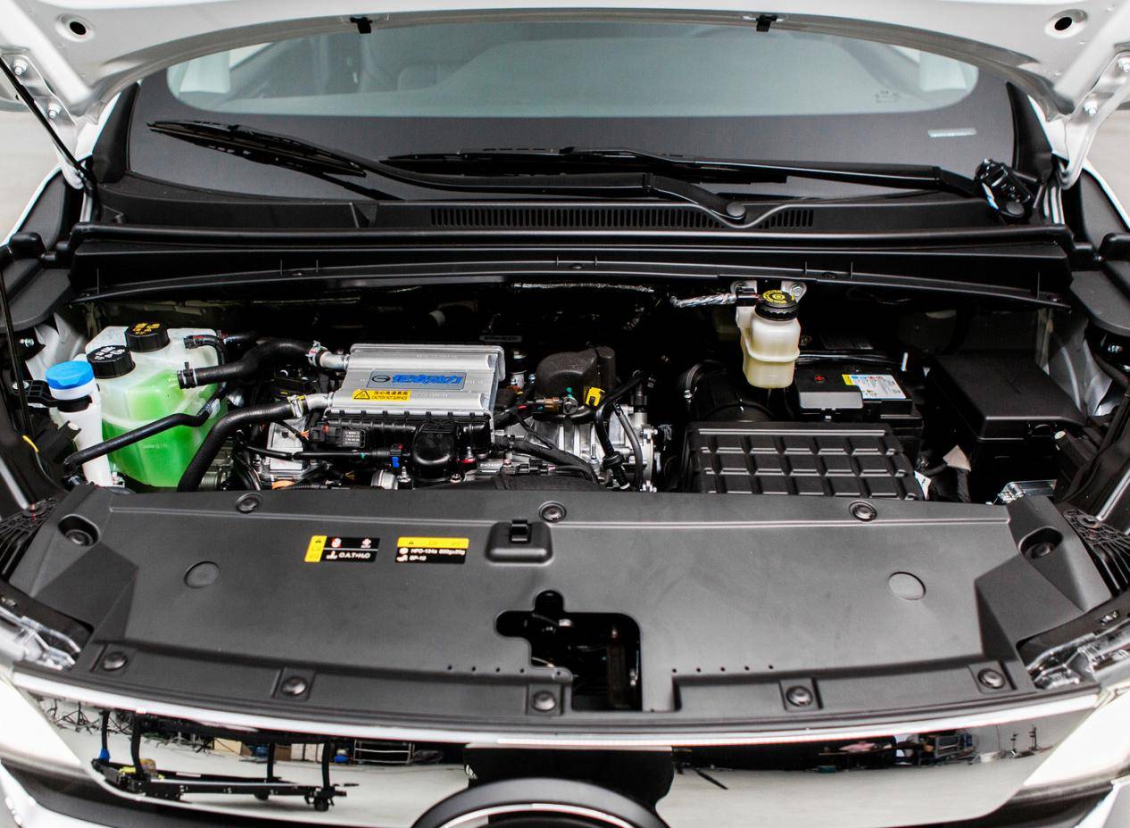 1400x0_1_q95_autohomecar__ChtlyGYpGGWAcpOuADOVPX03rGg246