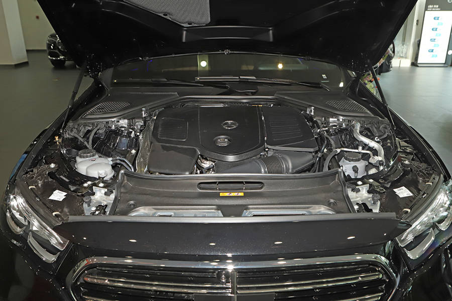 新增經(jīng)典版車型 2026款奔馳E級售價42.99萬起