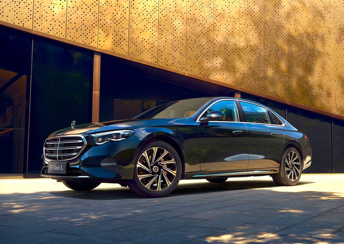 42.99萬元起,2026款奔馳E級上市!新增經典版,拉低入門價