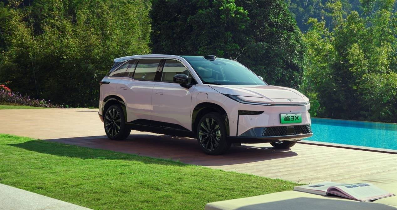 豐田鉑智3X月銷破萬!“雜牌”電動車的勝利?