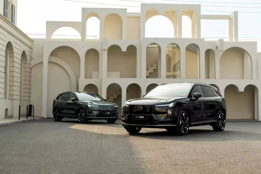 70天,10000 臺!沃爾沃 XC70 如何跑出“豪華混動第一車”的加速