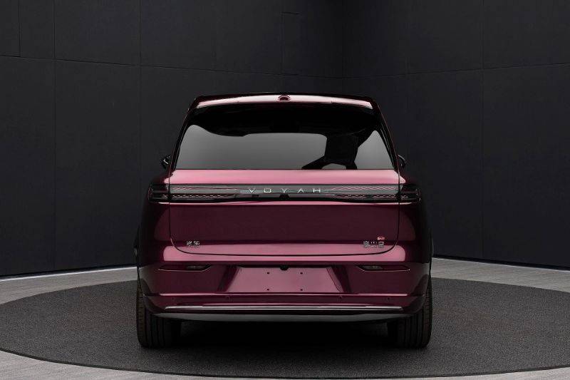 延續旗艦設計與配置,嵐圖泰山8聚焦大五座中大型SUV市場