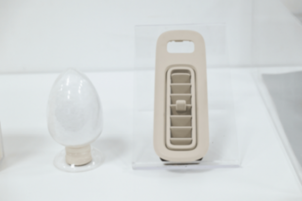 冰箱彩電大沙發不香了?理想座艙如何“偷師”胖東來